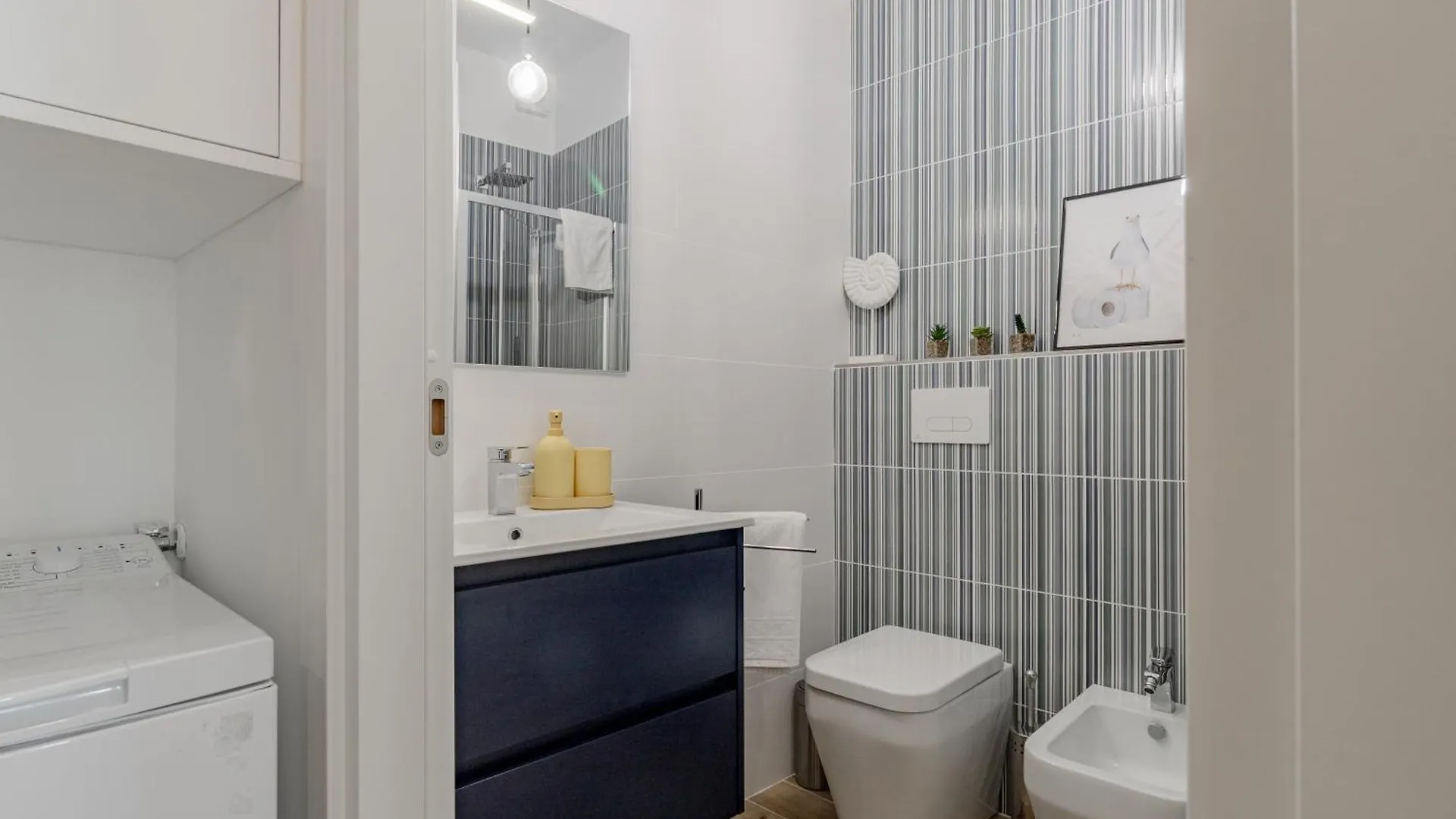 Apartment H11 Suite La Mer Sanremo - Spiagge Italy
